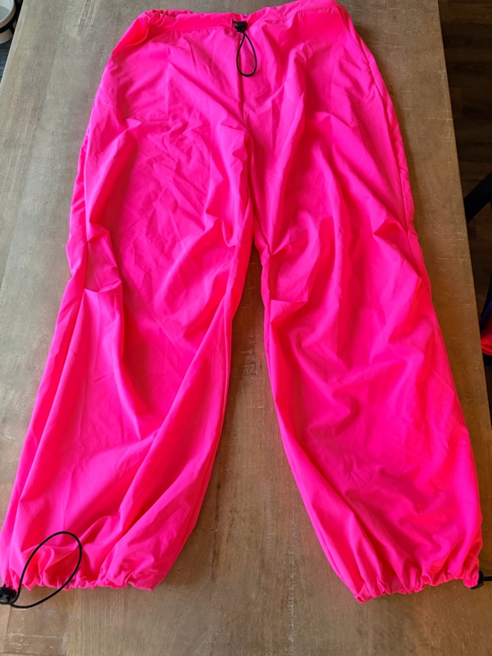 Tiger Friday size small Pants